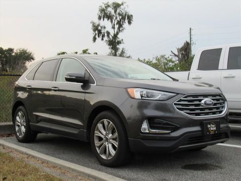 Used 2020 Ford Edge Titanium w/ Class II Trailer Tow Package image 1