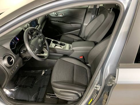 Used 2020 Hyundai Kona SEL FWD image 28