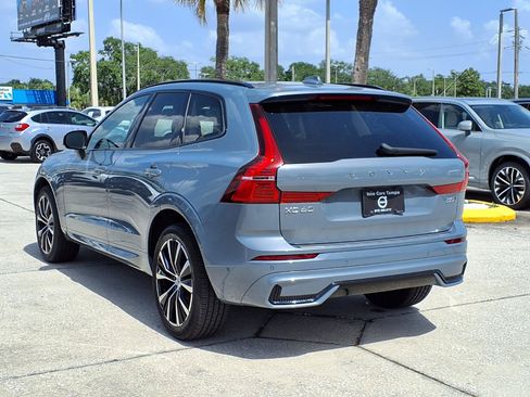 Certified 2024 Volvo XC60 B5 Plus w/ Protection Package Premier AWD/4WD image 5