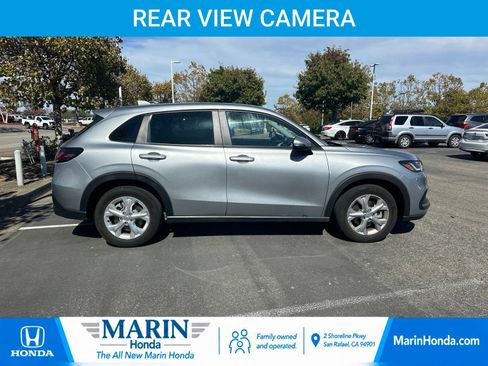Used 2024 Honda HR-V LX image 2