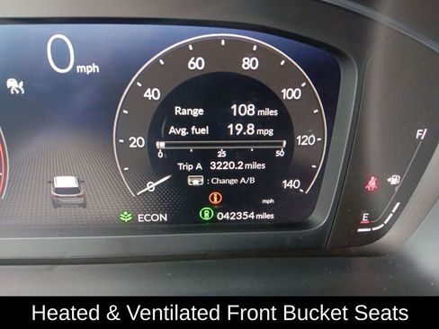 Used 2023 Honda Pilot Elite image 16