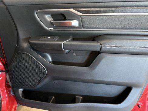 Used 2019 RAM 1500 Big Horn RWD image 36