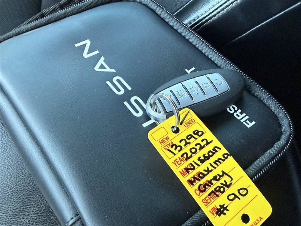 Used 2022 Nissan Maxima SV w/ Floor Mat Group FWD image 34