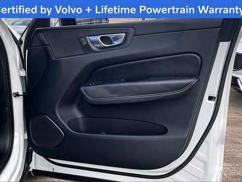 Certified 2025 Volvo XC60 B5 Plus image 24