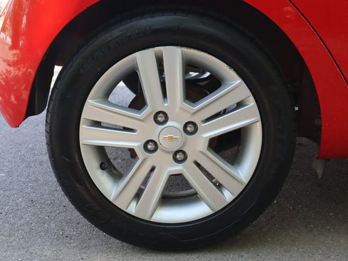 Used 2014 Chevrolet Spark LS FWD image 40