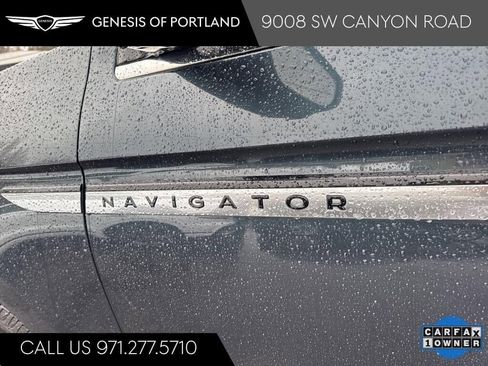 Used 2025 Lincoln Navigator L Reserve AWD/4WD image 10