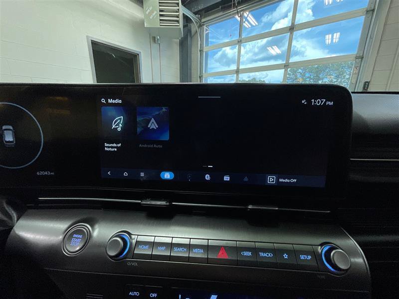 Used 2024 Hyundai Kona SEL w/ Convenience Package FWD image 18