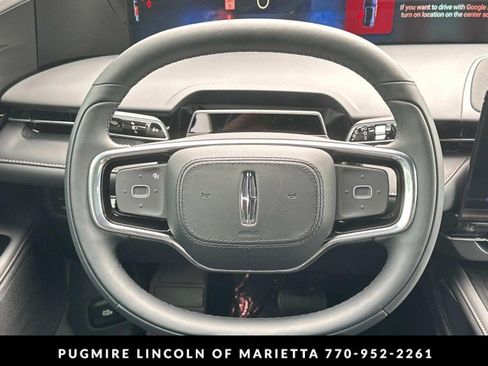 New 2025 Lincoln Nautilus Premier w/ Equipment Group 102A image 24