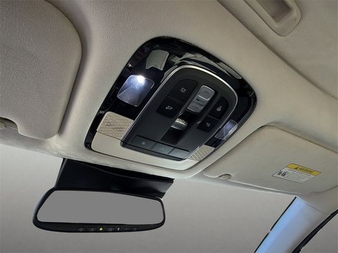 Used 2020 Hyundai Palisade Limited image 30