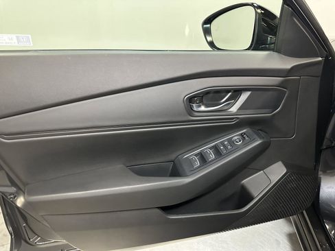 Certified 2025 Honda Accord SE image 20