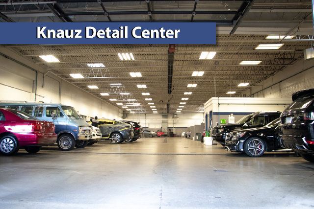 Used 2019 Mercedes-Benz E 300 4MATIC image 18