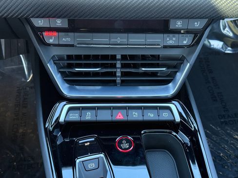 Used 2024 Audi e-tron GT Prestige w/ Prestige Package image 25
