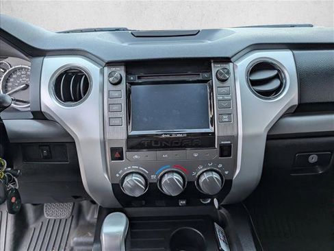 Used 2016 Toyota Tundra SR5 w/ SR5 Upgrade Package image 13