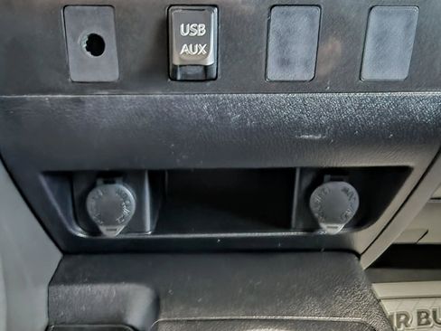 Used 2013 Toyota Tundra SR5 image 32