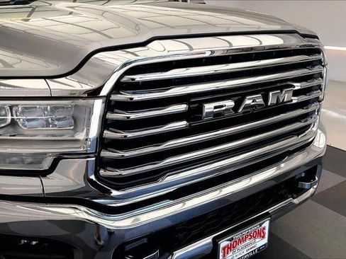 Used 2022 RAM 2500 Limited AWD/4WD image 30