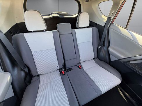 Used 2013 Toyota RAV4 XLE image 20