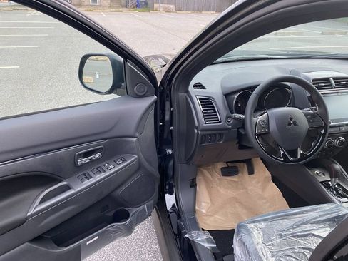 New 2025 Mitsubishi Outlander Sport AWD image 10