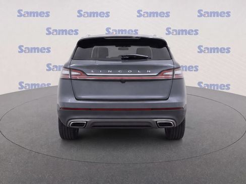 Used 2023 Lincoln Nautilus FWD w/ Premium Package image 6