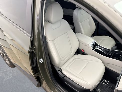 Used 2025 Hyundai Tucson SEL image 16