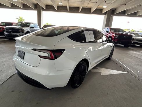 Used 2025 Tesla Model 3 Long Range RWD image 5