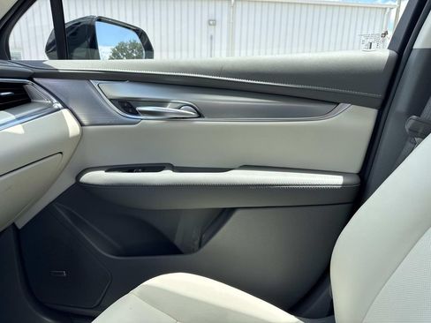 New 2026 Cadillac XT5 Premium Luxury w/ Driver Assist Package FWD image 22