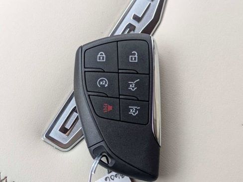 New 2026 GMC Yukon XL Denali w/ Sun & Power Step Package RWD image 37