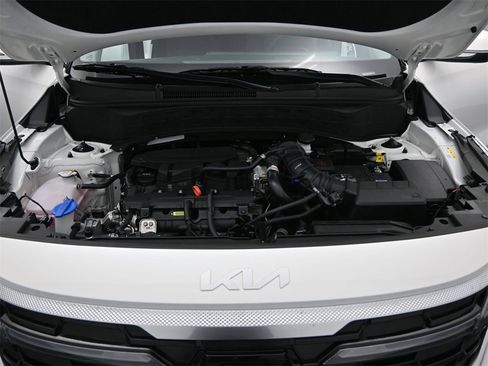 New 2026 Kia Seltos SX image 13