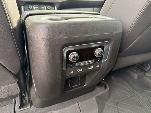 Used 2023 Chevrolet Tahoe Premier w/ Advanced Technology Package image 42