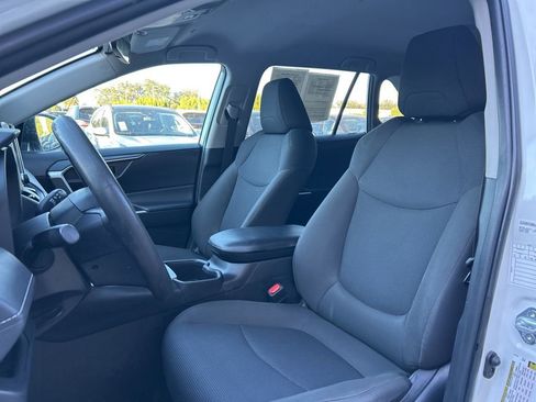 Used 2023 Toyota RAV4 LE image 13