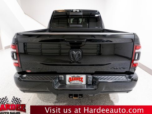 Used 2024 RAM 2500 Limited AWD/4WD image 4