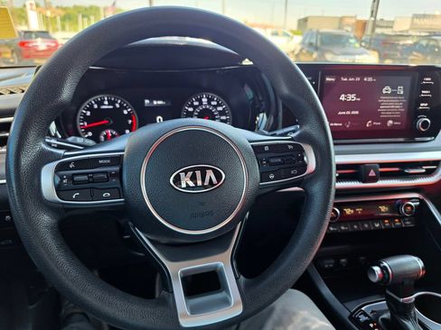 Used 2021 Kia K5 LXS FWD image 15