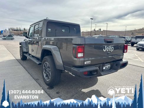 Used 2023 Jeep Gladiator Overland image 5