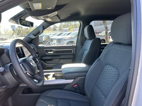 New 2026 RAM 1500 4x4 Crew Cab image 10