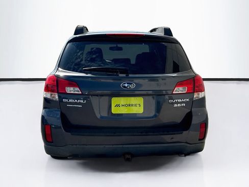 Used 2010 Subaru Outback 3.6R Limited w/ Popular Equipment Group 2A AWD/4WD image 6