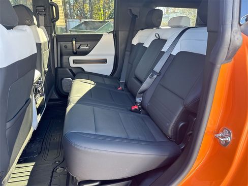 Used 2024 GMC Hummer EV 3X w/ Extreme Off-Road Package image 29