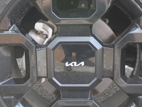 Used 2024 Kia Sorento X-Line EX AWD/4WD image 19