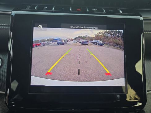 Used 2025 Jeep Grand Cherokee Laredo X image 31