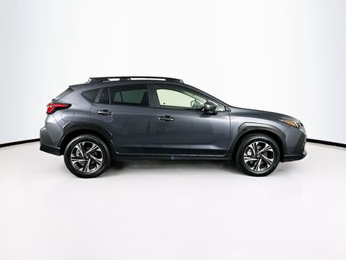 Used 2024 Subaru Crosstrek 2.0i Premium image 10