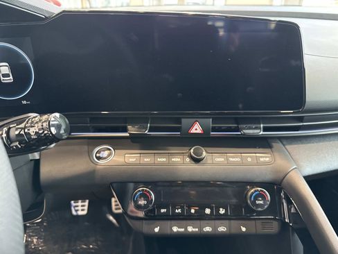 New 2025 Hyundai Elantra N image 6