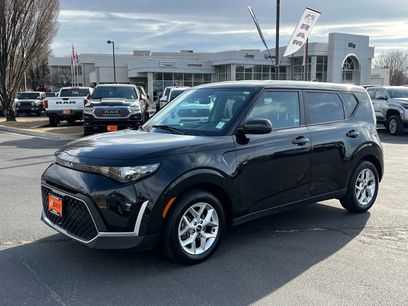 Used 2023 Kia Soul LX w/ Option Group 015