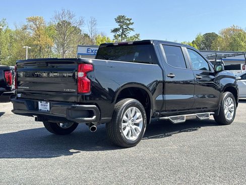 Used 2021 Chevrolet Silverado 1500 Custom image 10