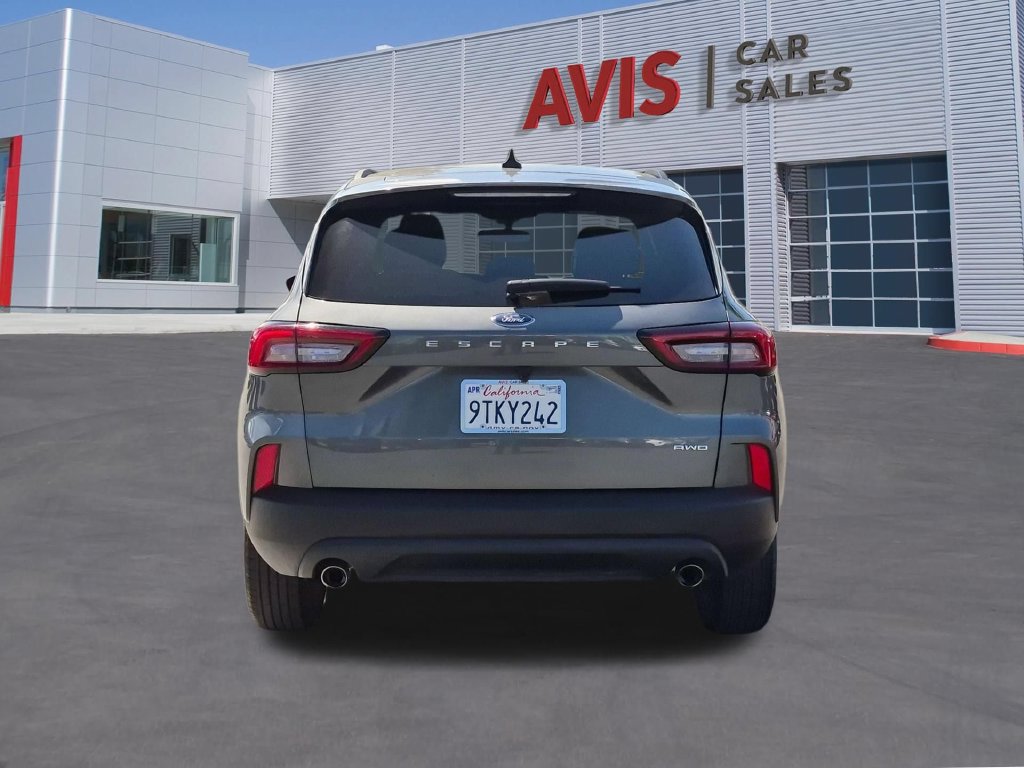 Used 2025 Ford Escape ST-Line AWD/4WD image 7