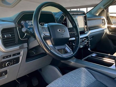 Used 2022 Ford F150 XLT w/ Equipment Group 302A High image 16