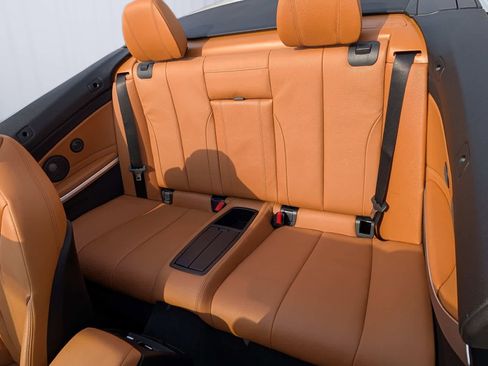 Used 2018 BMW 440i xDrive Convertible image 13