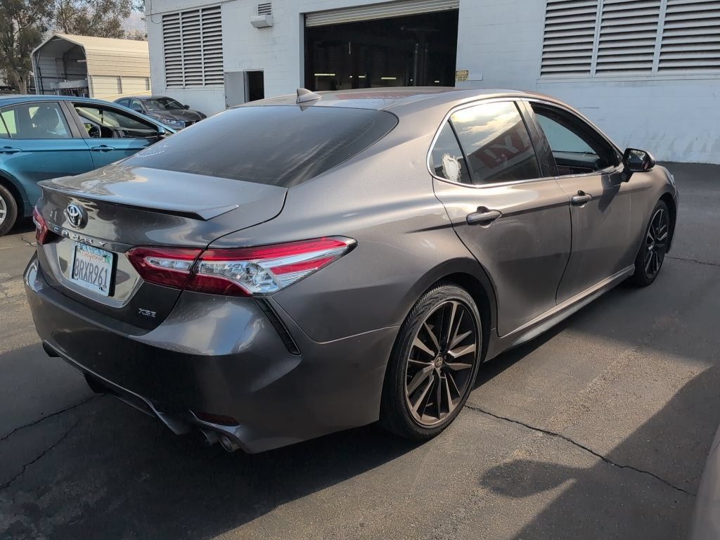 Used 2020 Toyota Camry XSE w/ Navigation Package FWD image 4