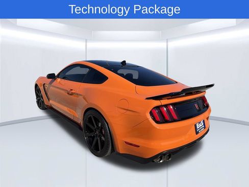 Used 2020 Ford Mustang Shelby GT350 w/ Technology Package RWD image 5