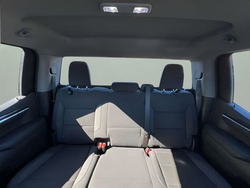 Used 2023 Chevrolet Silverado 1500 LT image 19