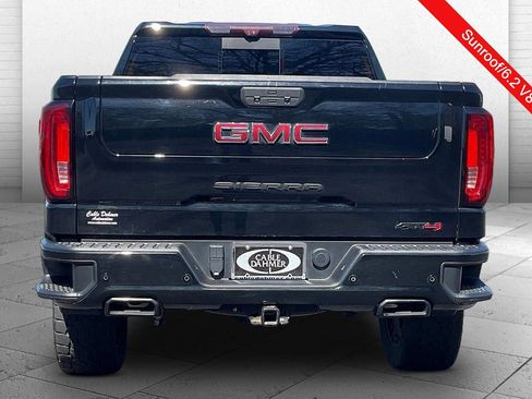Used 2021 GMC Sierra 1500 AT4 w/ AT4 Value Package AWD/4WD image 3
