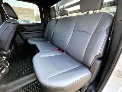 New 2024 RAM 5500 Tradesman w/ Chrome Appearance Group AWD/4WD image 17