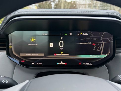 Used 2025 Land Rover Range Rover Sport SV Edition Two image 22